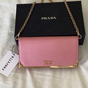 Prada Cahier Wallet On Chian